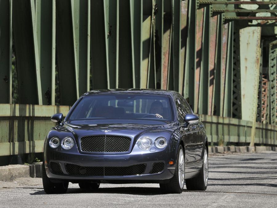  Bentley Continental Flying Spur Speed 2008 года  (US) (фото 7 из 10)